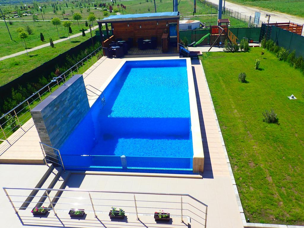 Hotel Indeep Club Cumpăna Exterior foto